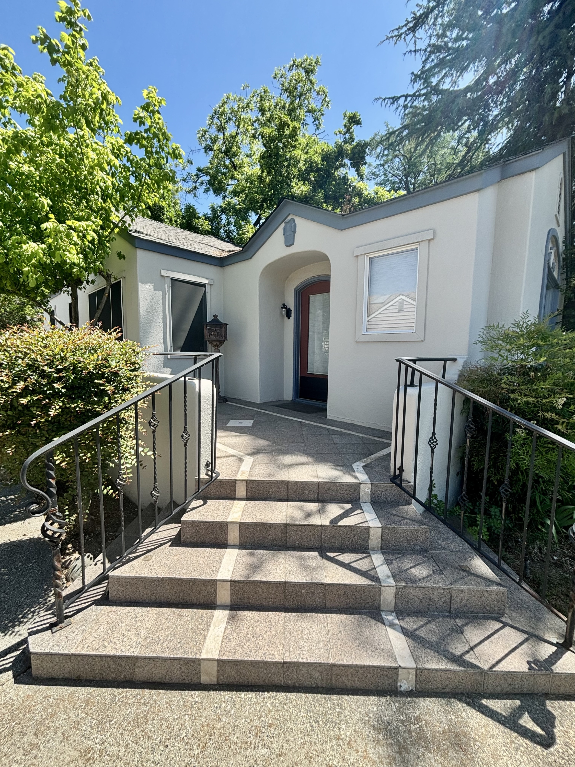 216 Colfax Avenue - 1
