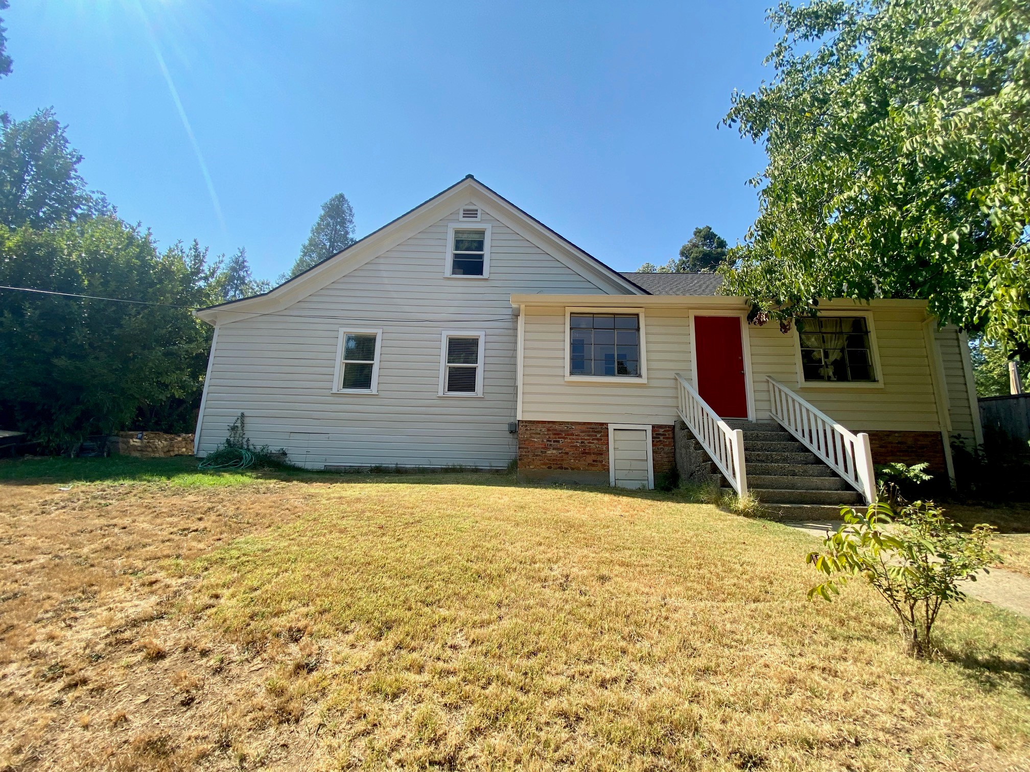 414 South Pine Street