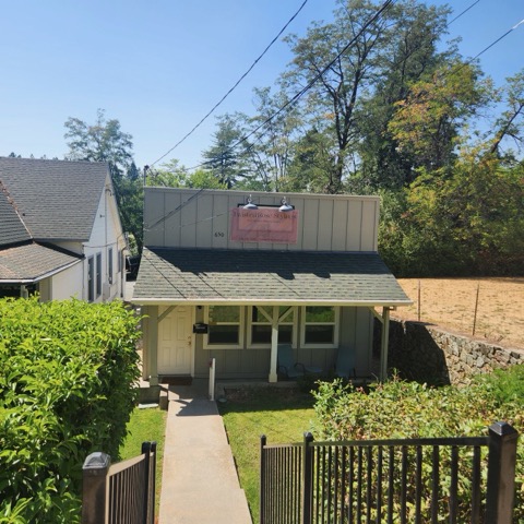 652 South Auburn Street - 1