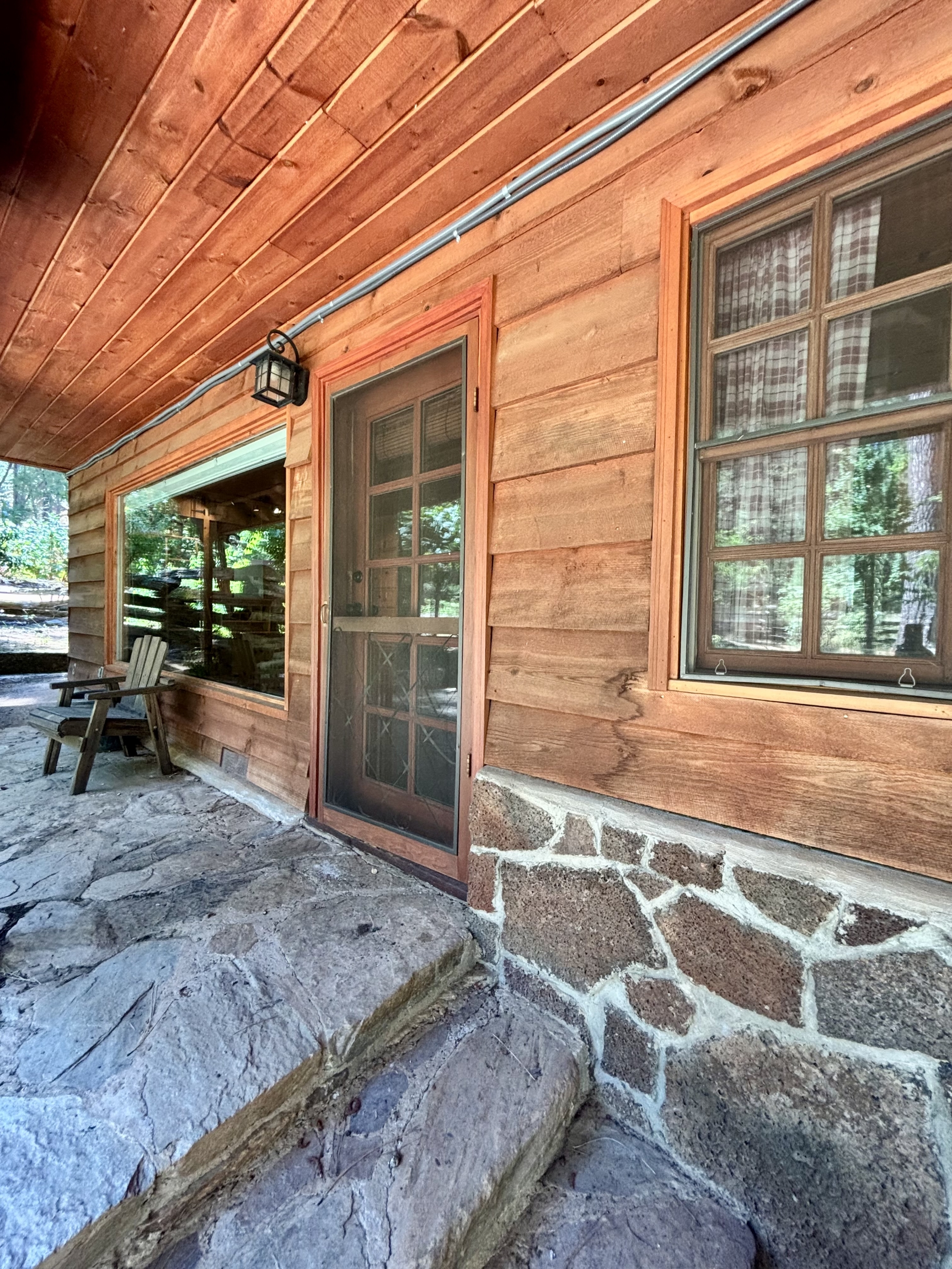 15398 North Bloomfield Road - Studio